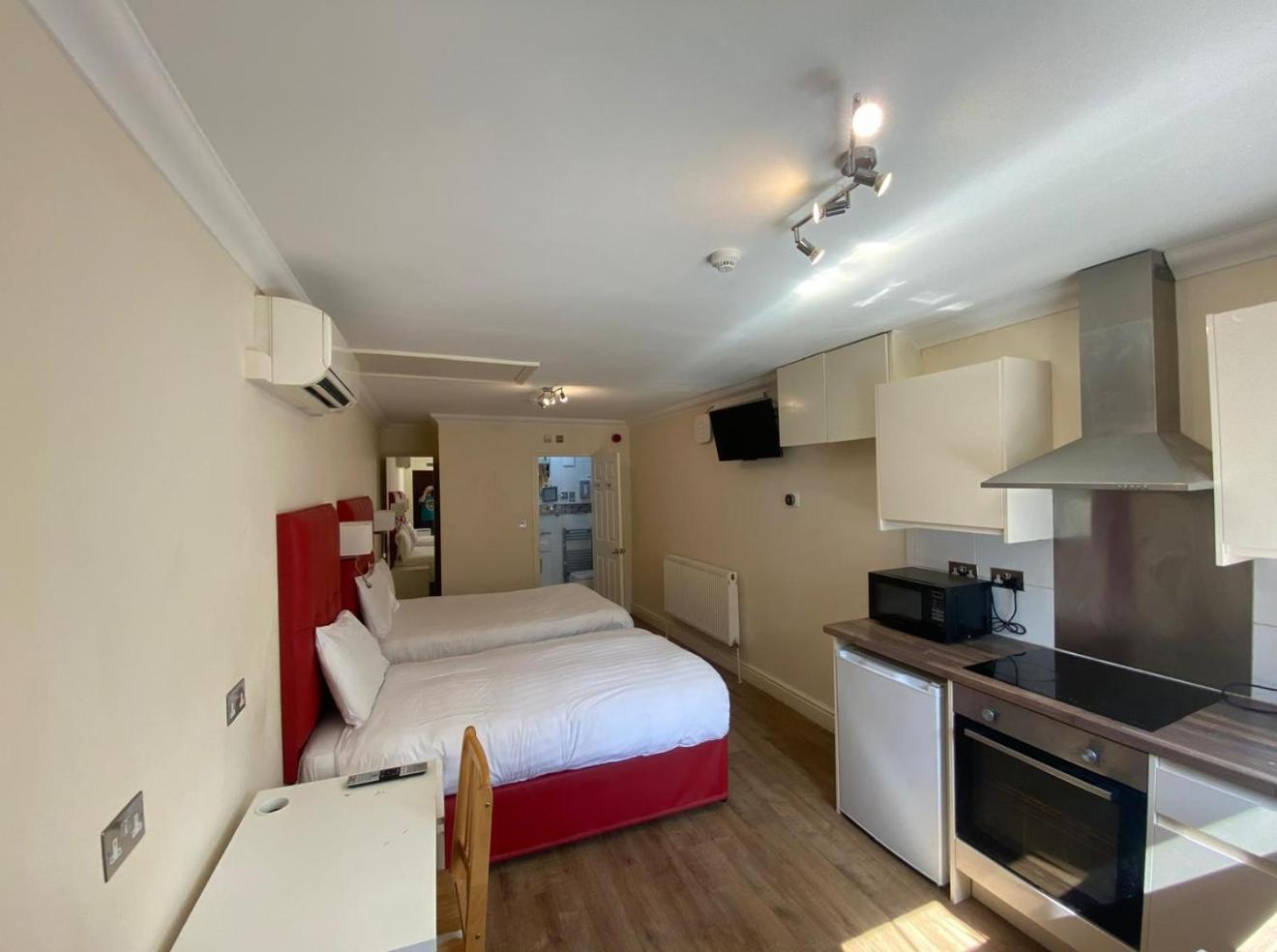 Gasthof Crompton Hounslow